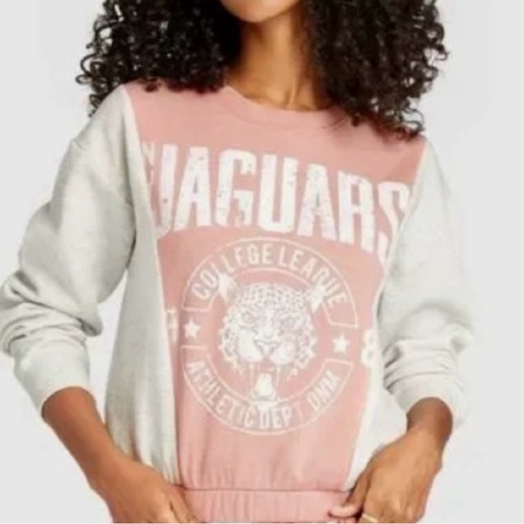 Zoe + Liv Tops - ZOE & LIV Jaguars Graphic Sweatshirt - Peach and Gray•Size M•Women